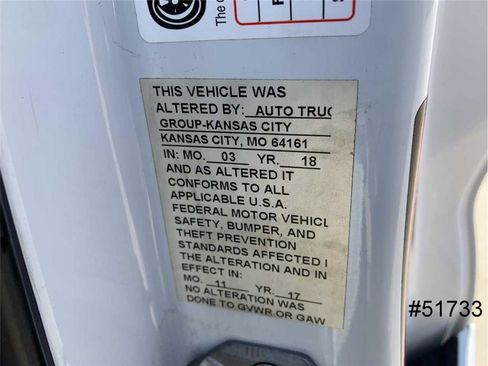 Used 2018 Ford Transit 150 XLT image 21