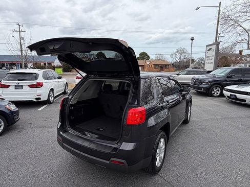 Used 2014 GMC Terrain SLE image 18