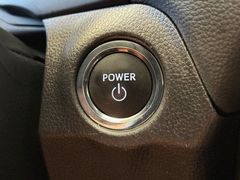 Used 2024 Toyota RAV4 XLE AWD/4WD image 24