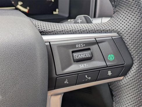 New 2025 Mitsubishi Outlander SE image 27