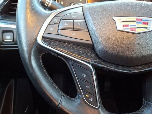 Used 2021 Cadillac XT5 Premium Luxury image 23