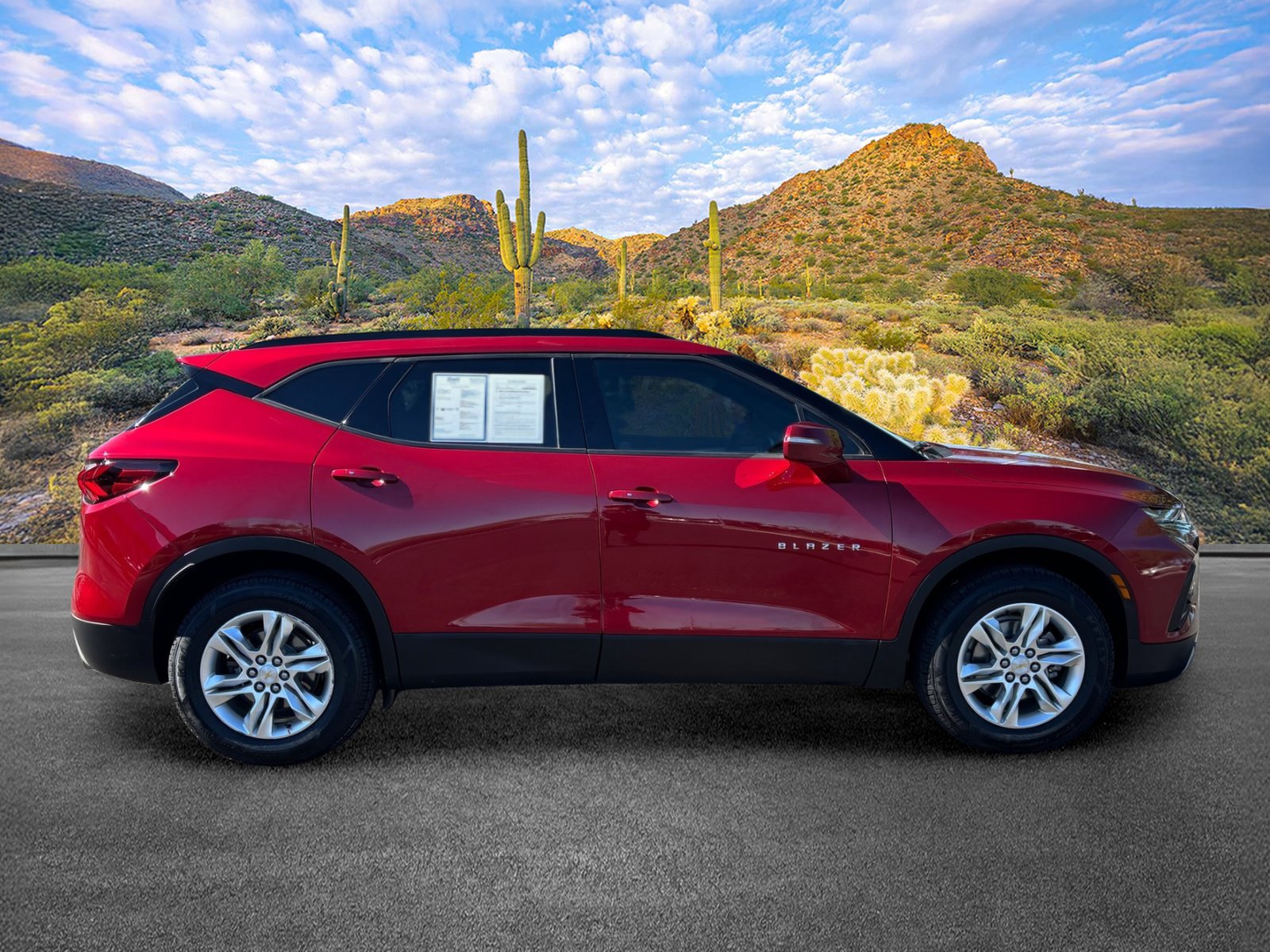 Used 2019 Chevrolet Blazer LT FWD image 3