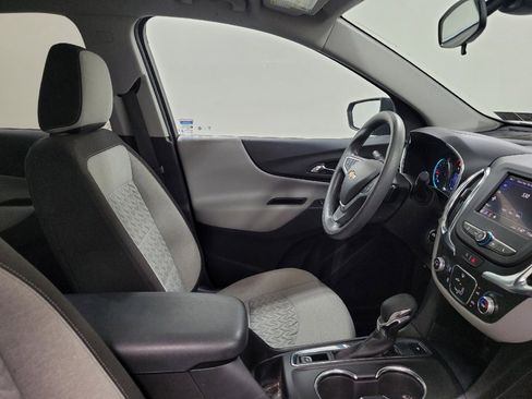 Used 2022 Chevrolet Equinox LS w/ LS Convenience Package image 21