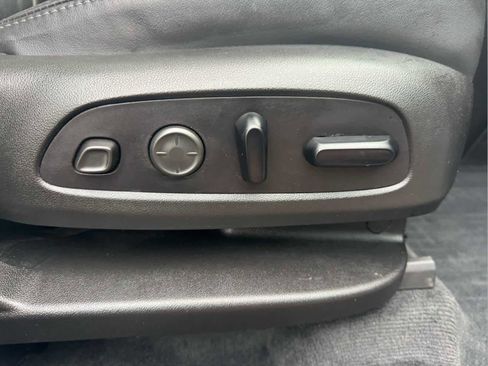 Used 2021 Buick Enclave Avenir image 44