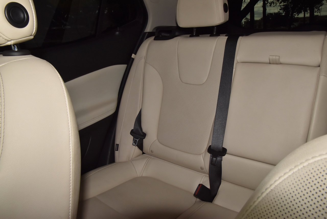 Used 2024 Buick Encore GX Sport Touring w/ Comfort Package FWD image 18