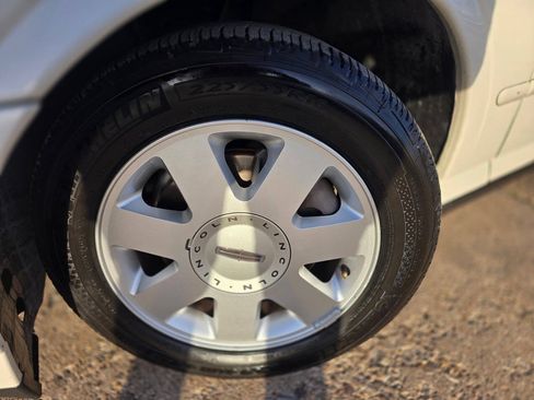 Used 2004 Lincoln LS RWD image 59