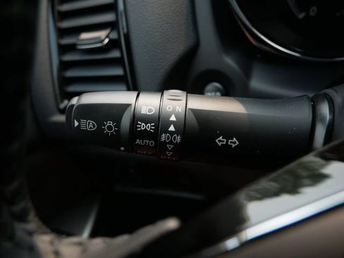 Used 2025 Mitsubishi Outlander Sport SE AWD/4WD image 19
