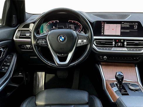 Used 2019 BMW 330i Sedan w/ Premium Package image 5