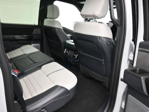 Used 2024 Ford F150 Lightning Platinum image 29