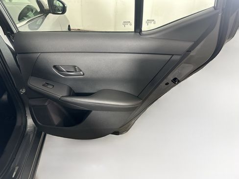 Used 2024 Nissan Sentra SV image 27