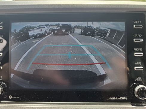 Used 2021 Toyota Tacoma TRD Sport AWD/4WD image 23