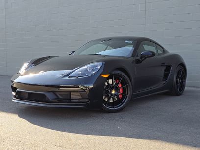 New 2025 Porsche 718 Cayman GT4