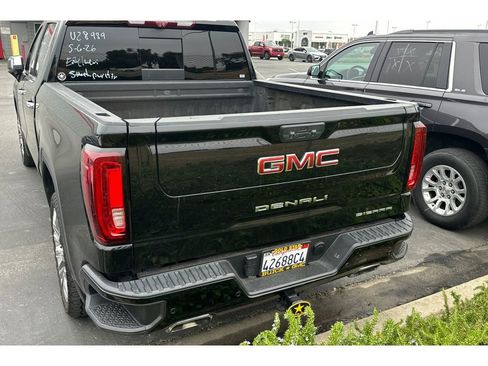 Used 2023 GMC Sierra 1500 Denali w/ Denali Reserve Package AWD/4WD image 6