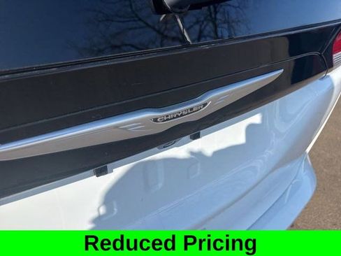 Used 2023 Chrysler Voyager LX FWD image 45