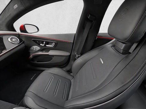 Used 2022 Mercedes-Benz EQS AMG 4MATIC image 18