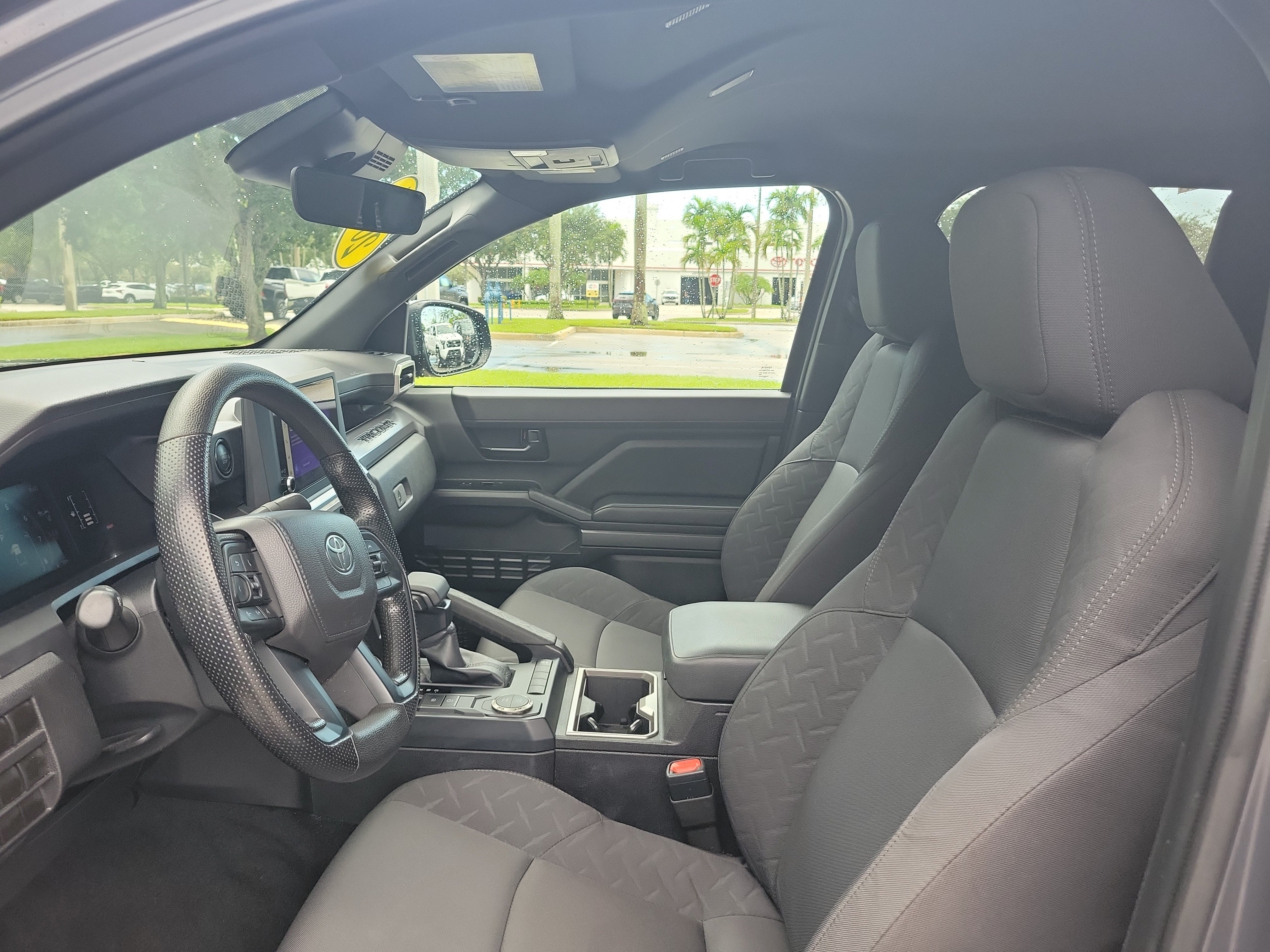 Used 2025 Toyota Tacoma SR5 RWD image 21