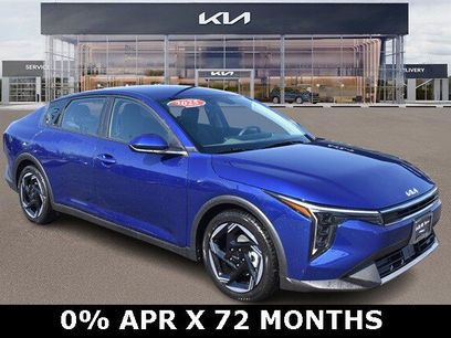 New 2025 Kia K4 EX