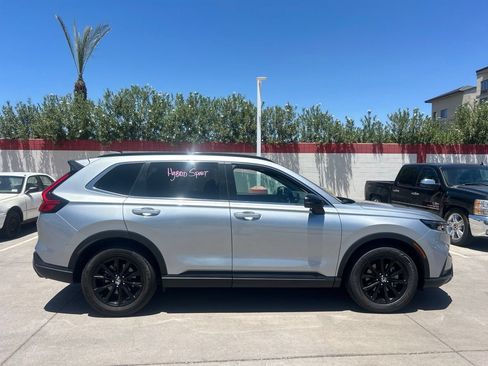 Used 2024 Honda CR-V Sport image 3