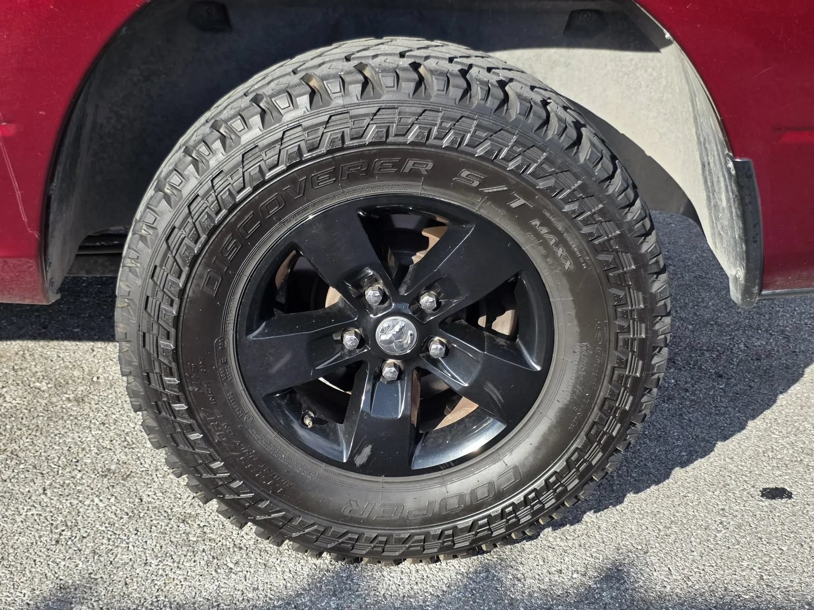 Used 2021 RAM 1500 Classic SLT RWD image 19