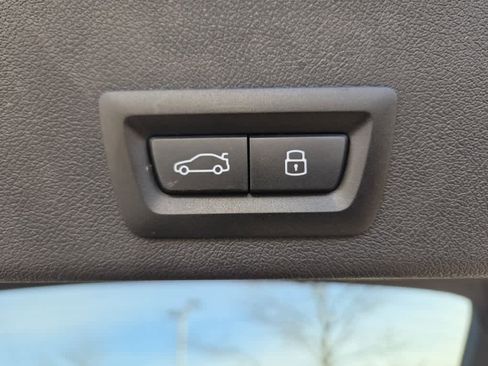 Used 2026 BMW X6 M60i image 7