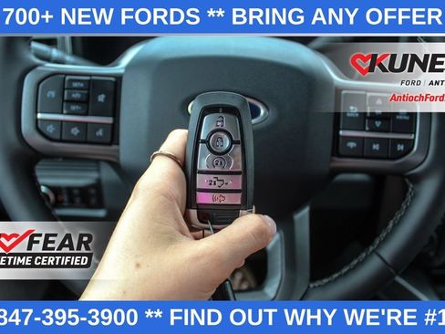 New 2025 Ford F250 Lariat w/ Black Appearance Package AWD/4WD image 55