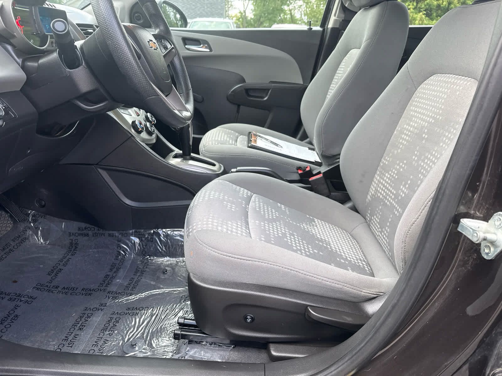 Used 2014 Chevrolet Sonic LS FWD image 11