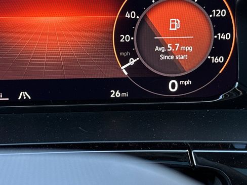 New 2025 Volkswagen Atlas Peak Edition SE image 28