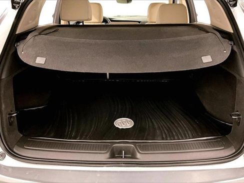 Used 2023 Buick Envision Avenir image 39