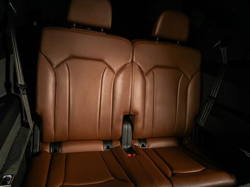 Used 2018 Audi Q7 2.0T Premium Plus w/ Premium Plus Package image 12