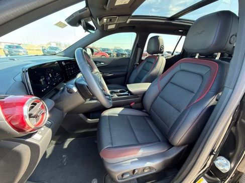 Used 2025 Chevrolet Equinox RS w/ Safety and Technology Package image 16