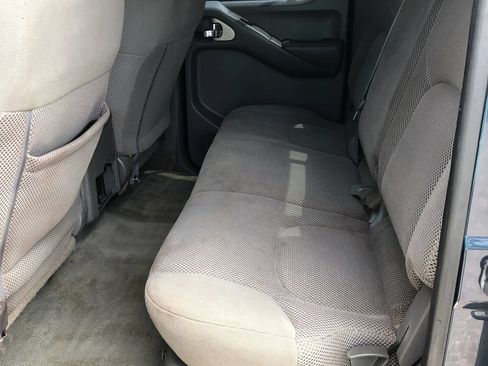 Used 2016 Nissan Frontier SV w/ SV Value Truck Package RWD image 14