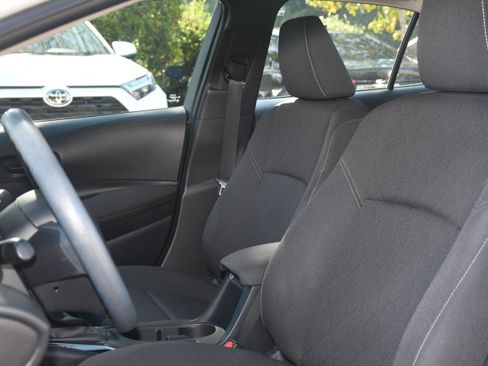 Certified 2023 Toyota Corolla LE image 11