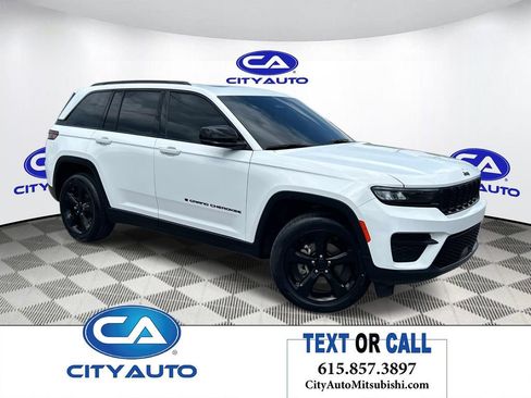 Used 2024 Jeep Grand Cherokee Altitude AWD/4WD image 1