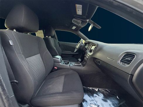 Used 2023 Dodge Charger SXT image 17