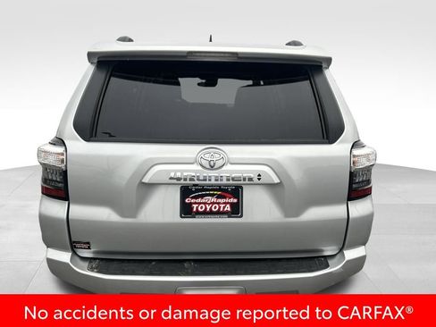 Certified 2022 Toyota 4Runner SR5 Premium w/ Moonroof Package AWD/4WD image 6