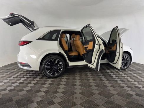 Used 2025 MAZDA CX-90 3.3 Turbo S w/ Premium Plus image 11