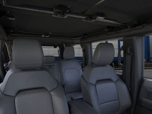 New 2025 Ford Bronco Big Bend w/ Black Diamond Package image 12