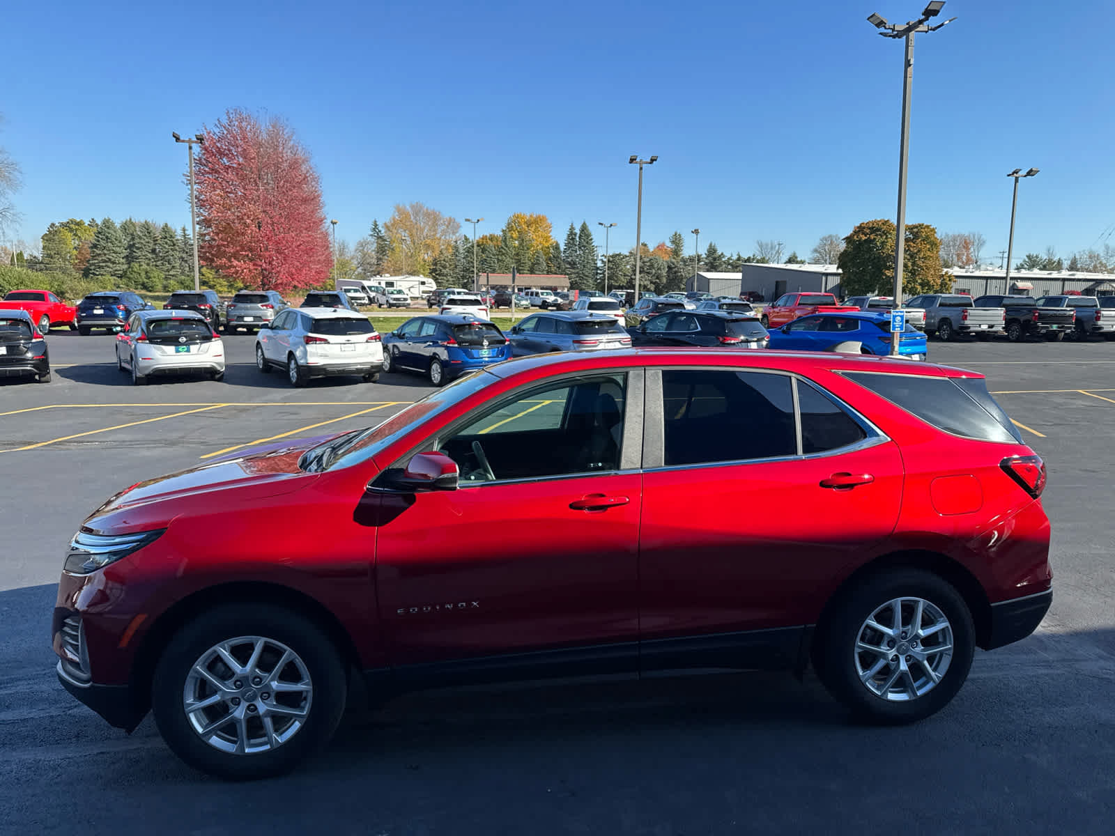 Used 2024 Chevrolet Equinox LT AWD/4WD image 10