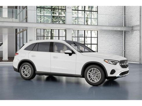 New 2026 Mercedes-Benz GLC 300 4MATIC image 13