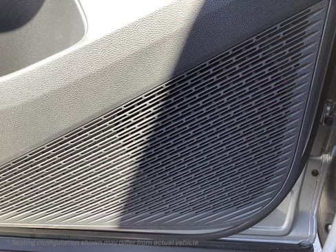 New 2026 Volkswagen Atlas Cross Sport SE image 26