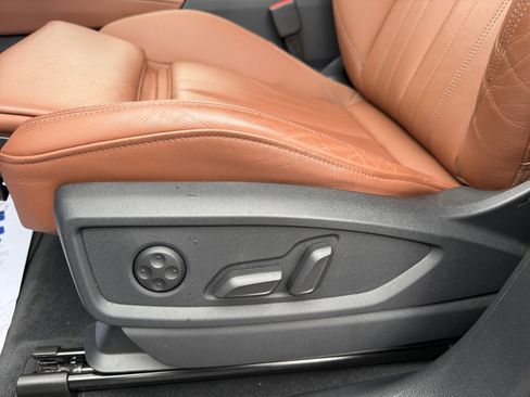 Certified 2025 Audi Q5 2.0T Premium Plus w/ Premium Plus Package image 30