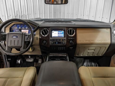 Used 2012 Ford F250 Lariat w/ Lariat Ultimate Pkg AWD/4WD image 13