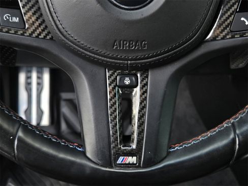 Used 2022 BMW M4 xDrive Competition image 36