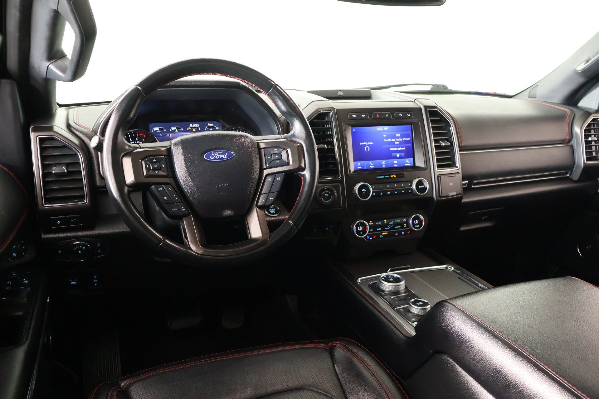 Used 2021 Ford Expedition Limited AWD/4WD image 2