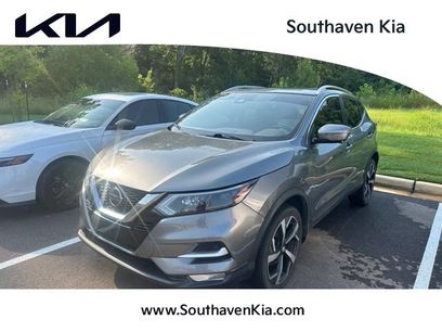 Used 2022 Nissan Rogue Sport SL w/ Premium Package