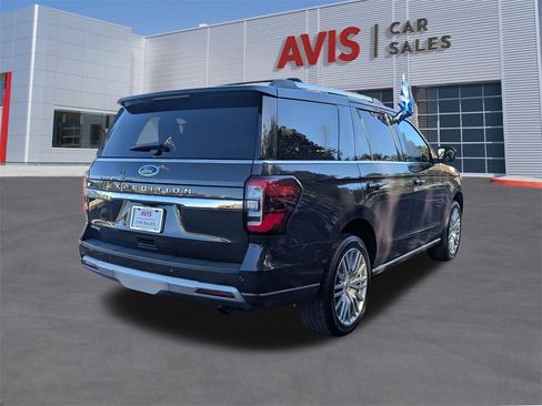 Used 2024 Ford Expedition Limited image 6