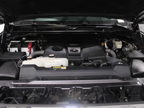 Used 2022 Toyota Tundra SR5 image 38