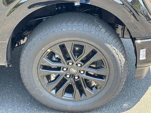 New 2025 Ford F150 Lariat w/ Equipment Group 502A High image 12