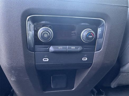 Certified 2023 Chevrolet Tahoe Z71 image 35