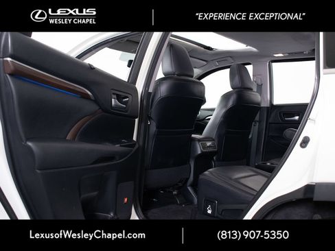 Used 2015 Toyota Highlander Limited FWD image 20